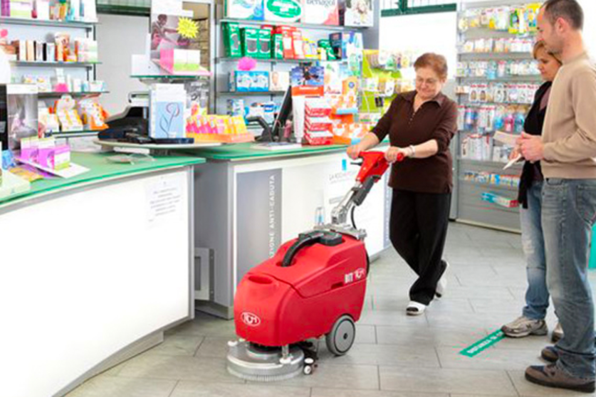 Bit Pedestrian Scrubber Dryer