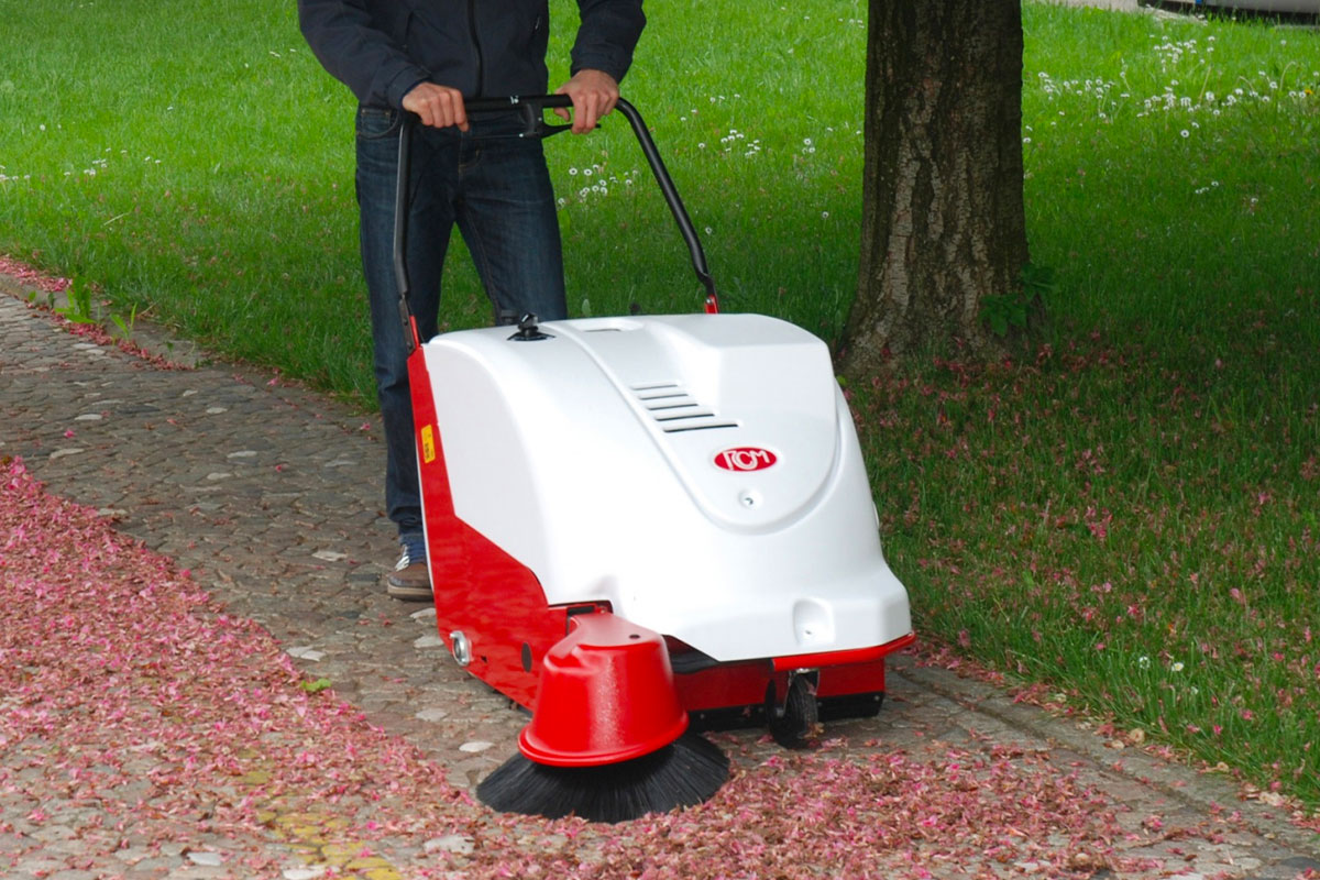 Industrial Floor Sweepers