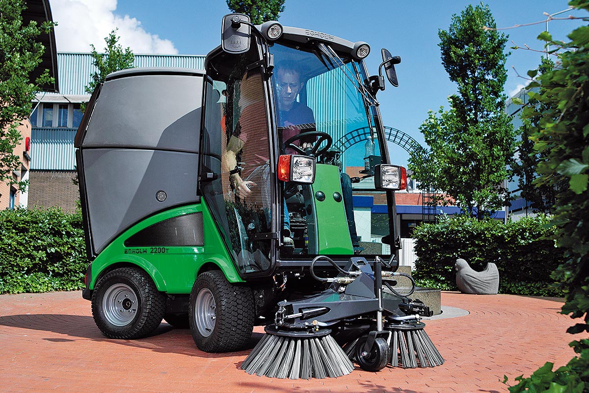Egholm City Ranger 2260 Street Sweeper - Image 4