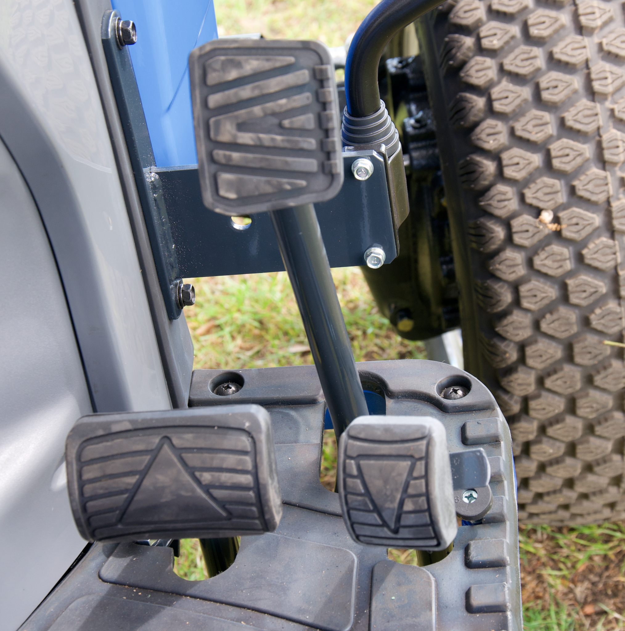 TM Series Tractor - Image 11