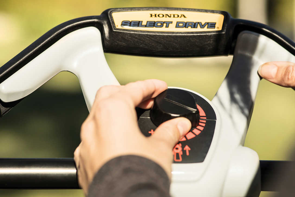 HRX Petrol Lawnmowers - Image 6