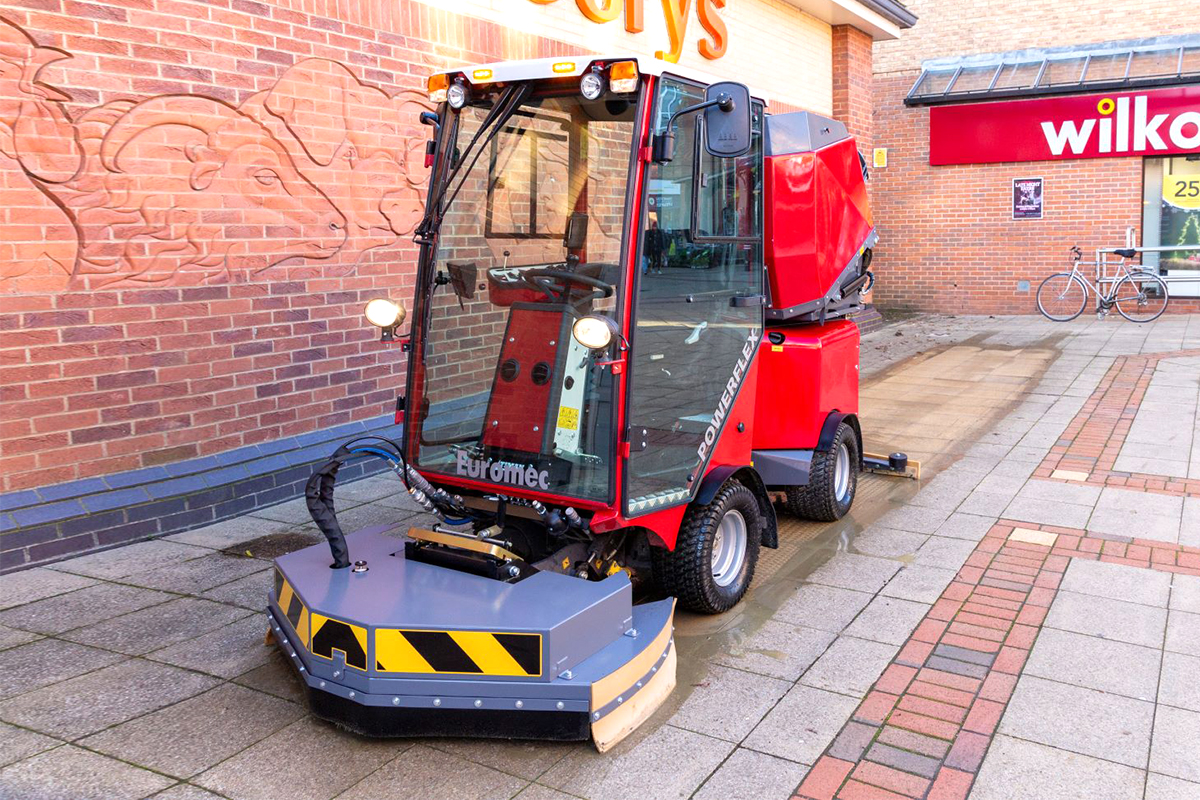 Scrubber Dryer