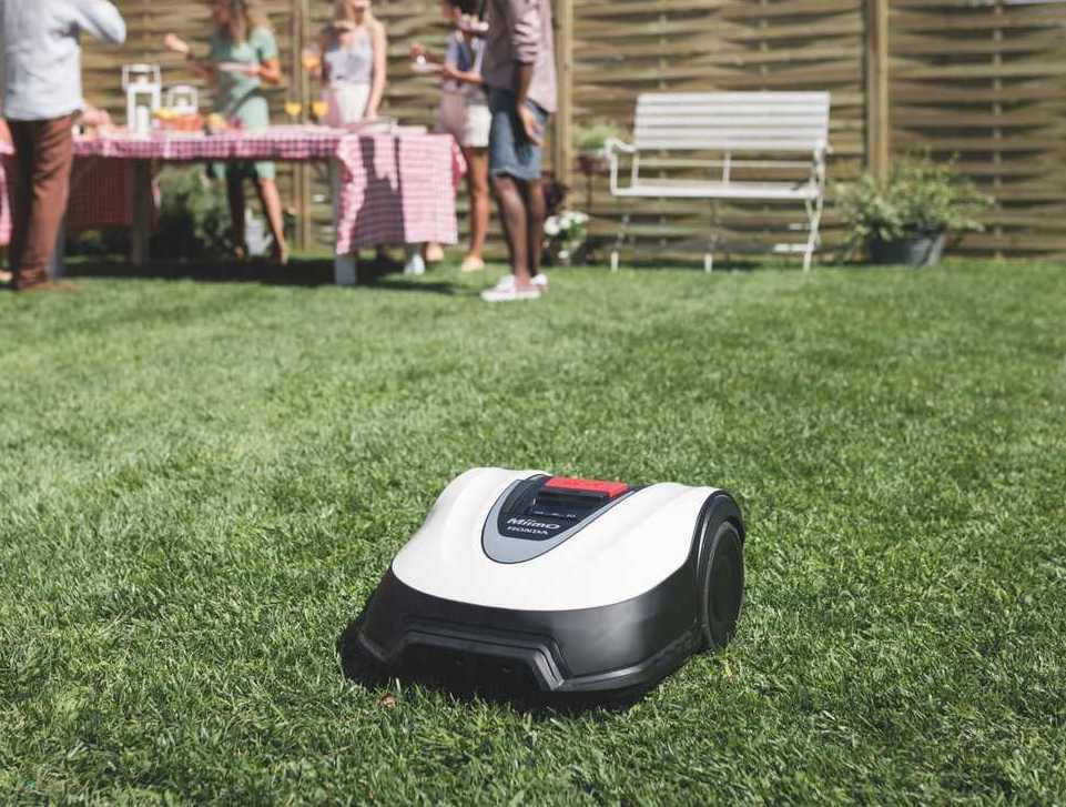 Honda Robotic lawnmowers